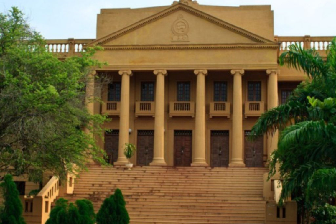 මහාචාර්යවරු හිඟයක් / රජරට විශ්වවිද්‍යාල සිසුන් අර්බුදයක